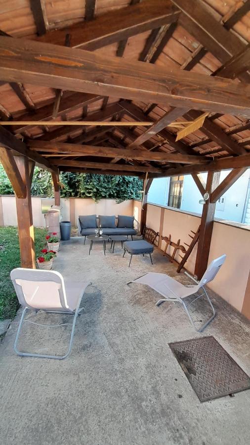 Apartman Kod Kraljevih Gola Exterior photo