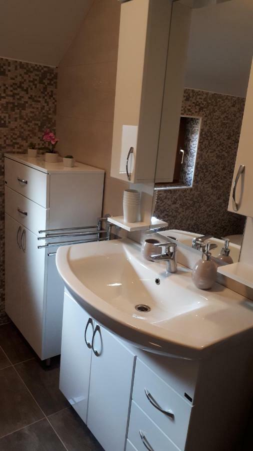 Apartman Kod Kraljevih Gola Exterior photo