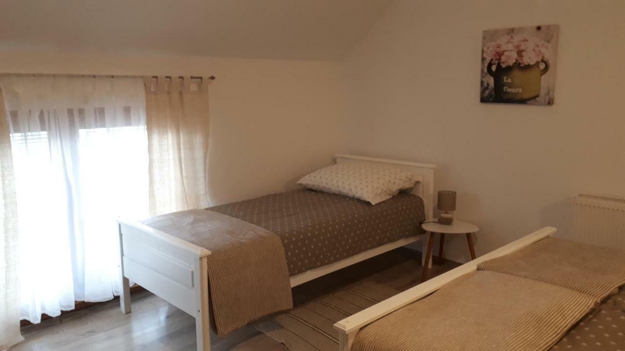 Apartman Kod Kraljevih Gola Exterior photo
